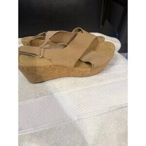 Clark's Women Annadel Eirwyn Wdge Sandal Size 12 (Fits 11 Well) , Sand Nubuck